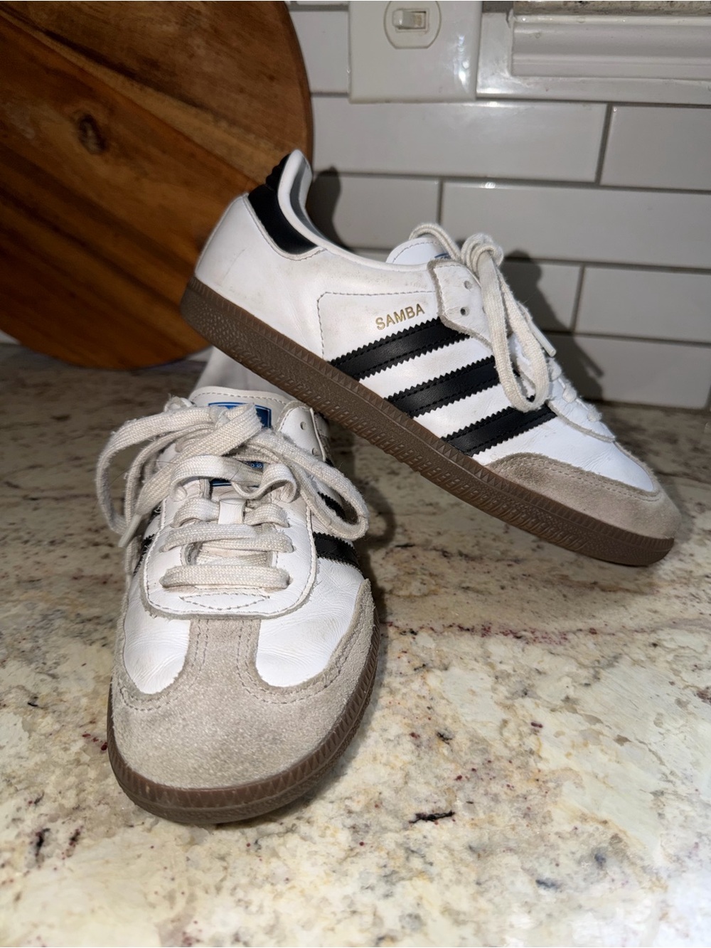 Adidas Women’s Samba Originals White Black with Gum Sole US 6 EU 37.5 EUC